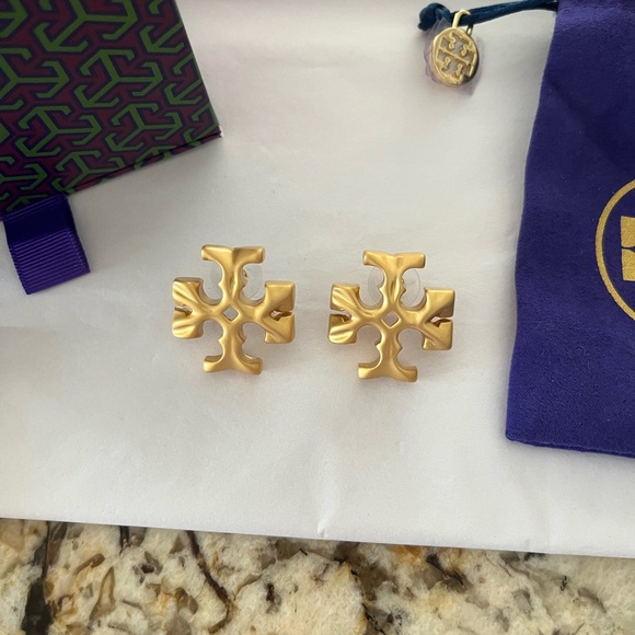Tory Burch Gold Earrings with bag and box - Picture 4 of 15